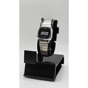 Casio LA670WA-1 Ladies Digital Silvertone Watch, Chronograph. Alarm, NEW